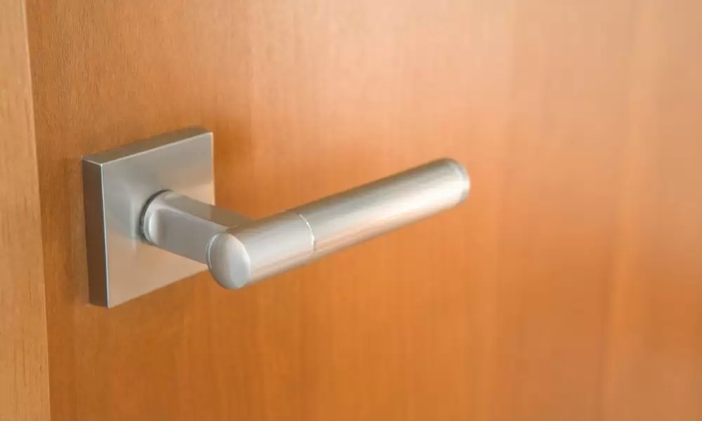 How to Fix a Door that Won’t Close